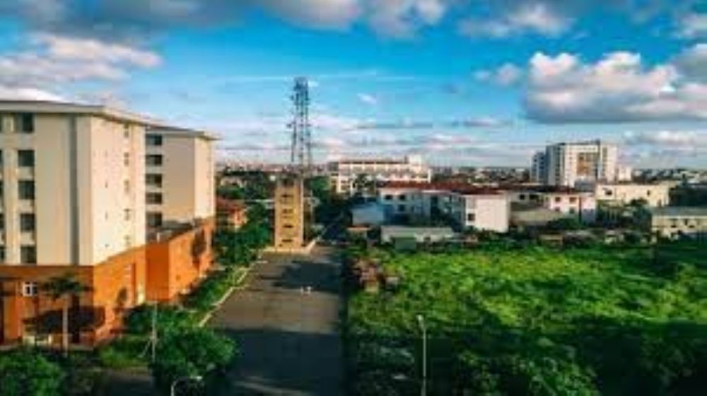 Bế mạc khảo sát chính thức đánh giá ngoài chu kỳ 2 Trường Đại học Kỹ thuật Y tế Hải Dương